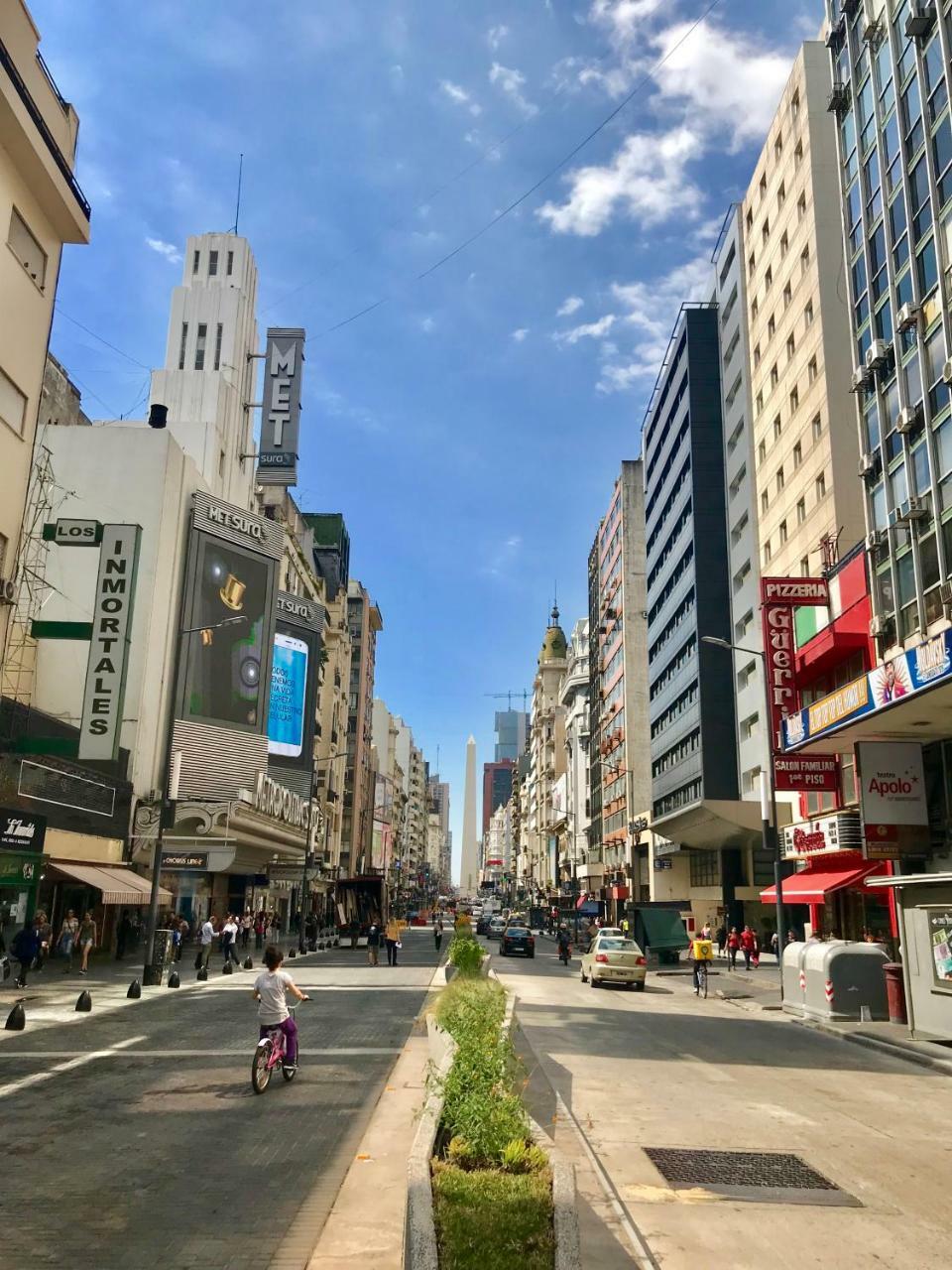 Estilo Y Comodidad En Av Corrientes, Departamento Con Estacionamiento Para Autos Buenos Aires Exterior photo